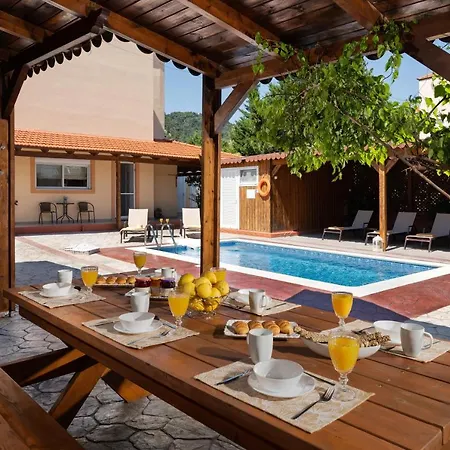 Antico Rosso * Ialysos (Rhodes)