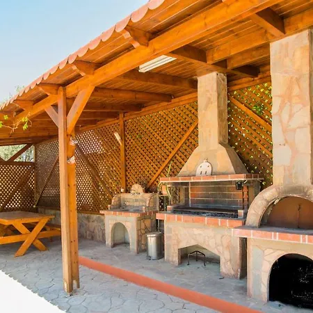 Antico Rosso * Ialysos (Rhodes)