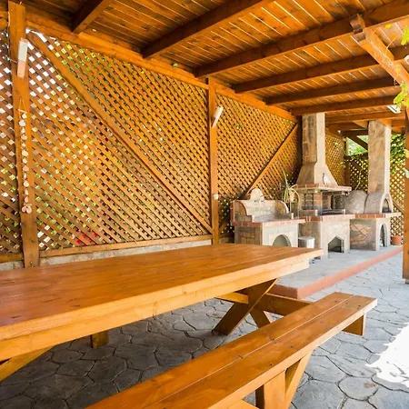 빌라 Antico Rosso 이알리소스