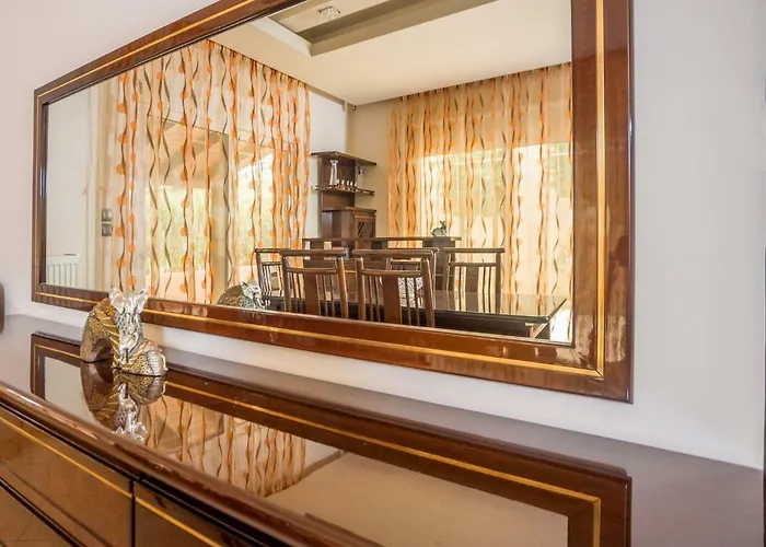 Antico Rosso * Lalyssos