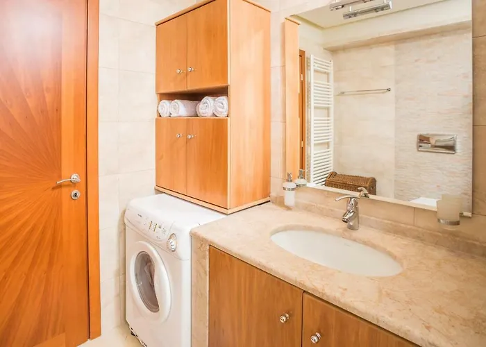 Antico Rosso Lalyssos